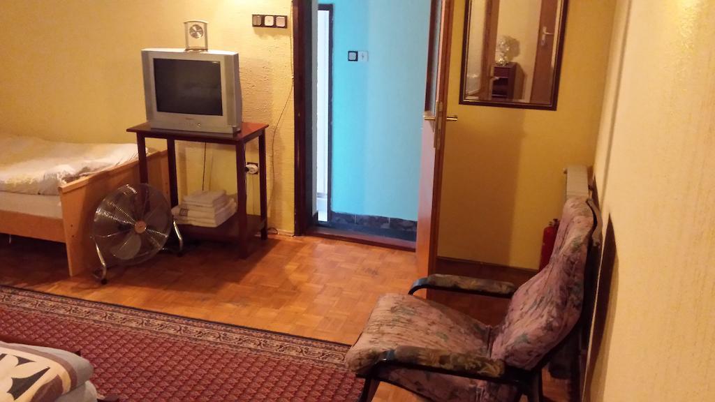 Guest House Gaja Novi Sad Room photo