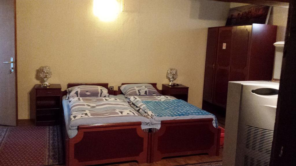 Guest House Gaja Novi Sad Room photo